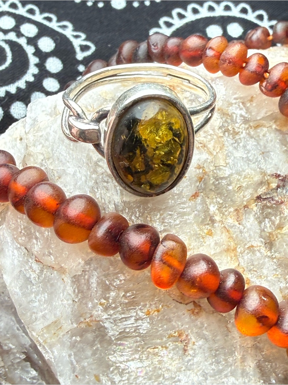 Vintage Sterling Silver Green Amber Oval Ring Size 10 Boho 1990s
